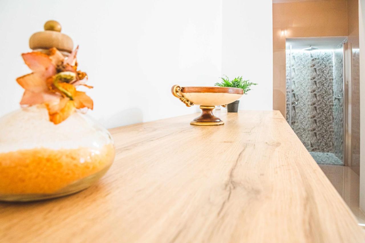 Cas358 Luxury Suite Bari Dış mekan fotoğraf