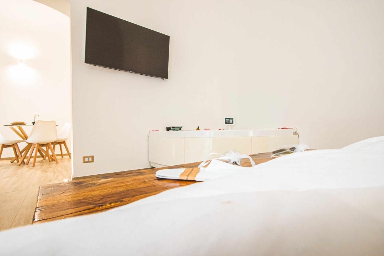 Cas358 Luxury Suite Bari Dış mekan fotoğraf